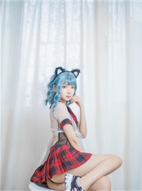 Crazy cat with blue hair(3)